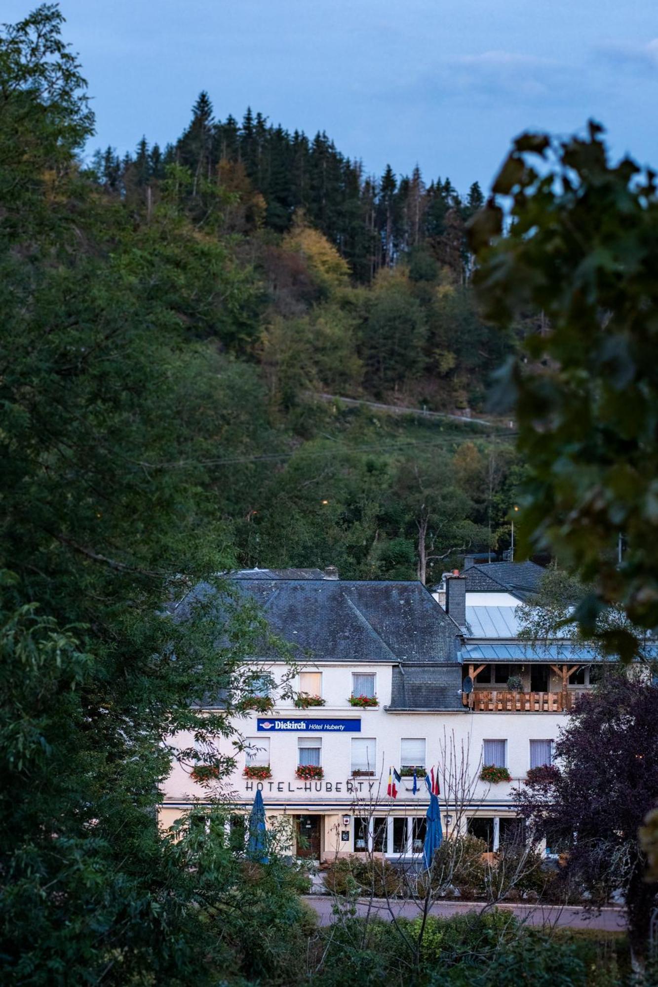 Hotel Huberty Kautenbach Buitenkant foto