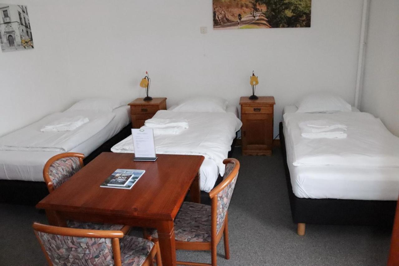 Hotel Huberty Kautenbach Buitenkant foto